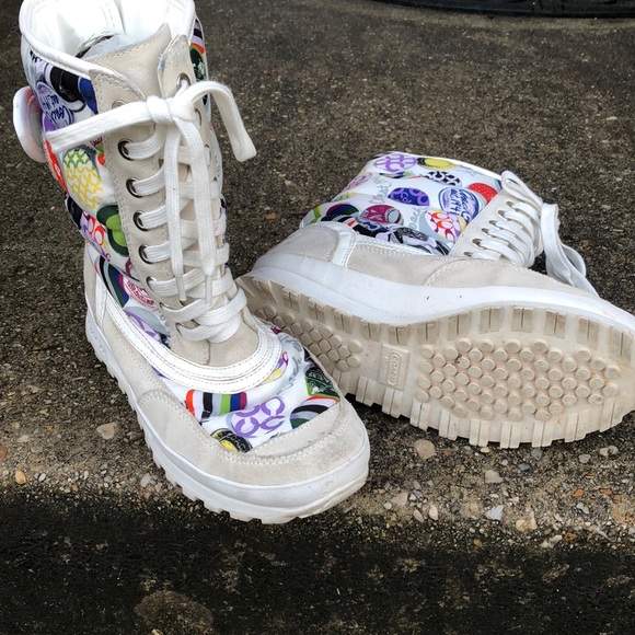 Coach Boots - Picture 5 of 5